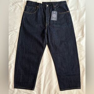 Levi’s Women’s Japanese Fabric Barrel Jeans NWT Size 32